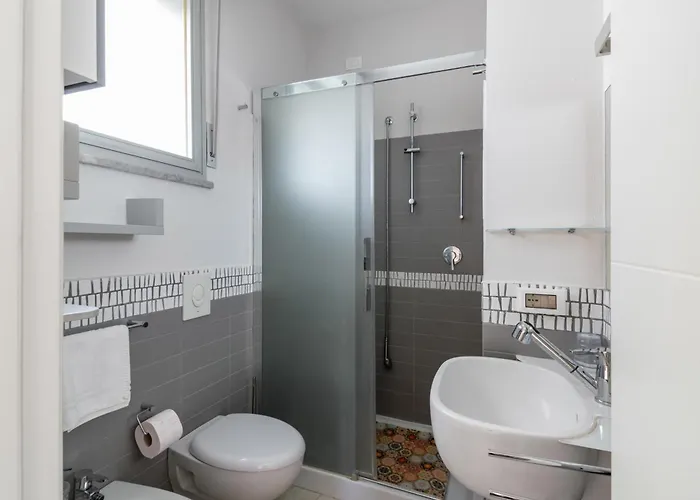 A Due Passi Dal Mare *